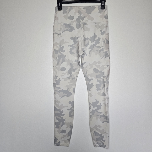JustFab Camo High-Waisted Printed Pocket Active Leggings Sz M - Picture 10 of 14